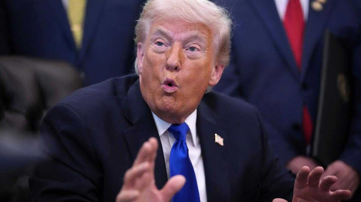 U.S. President Donald Trump answers questions during an executive order signing in the Oval Office of the White House on Thursday, April 30, 2026, in Washington, D.C. (Andrew Harnik/Getty Images/TNS)
