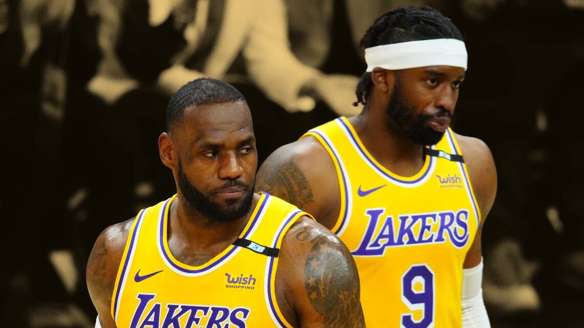 "Bounce pass through the paint on a rope" - Wes Matthews was blown away by LeBron James' IQ when he played alongside him 
