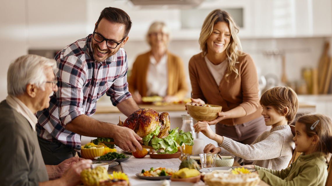 Why Sunday dinner is the perfect time to connect with family and friends 