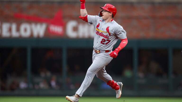 Church ends homer drought as Cardinals top Braves