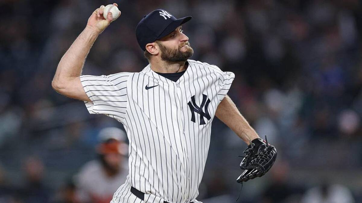  Jake Bird's poor performance is one of the many reasons why the Yankees might want to shake up their bullpen. | Vincent Carchietta-Imagn Images 