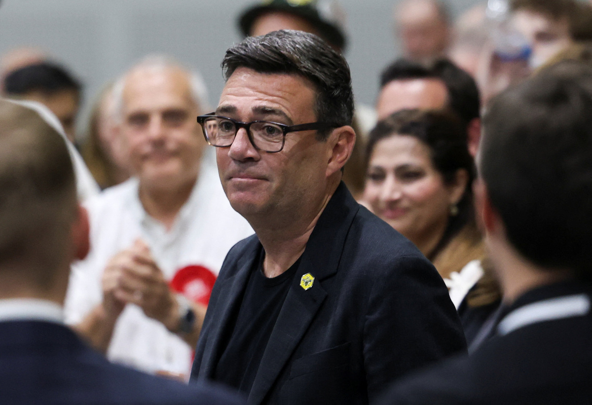 Greater Manchester mayor and Labour candidate Andy Burnham attends the vote counting for the Makerfield by-election, triggered by the resignation of Labour MP John Simons, in Wigan, Britain, June 19, 2026. REUTERS/Temilade Adelaja