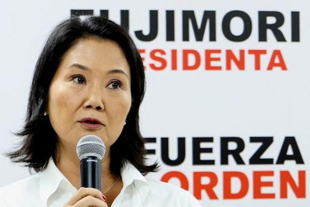 Peru's presidential candidate Keiko Fujimori delivers a statement as the vote count in the country's general election continues for a fourth day, in Lima, Peru April 15, 2026. REUTERS/Stifs Paucca