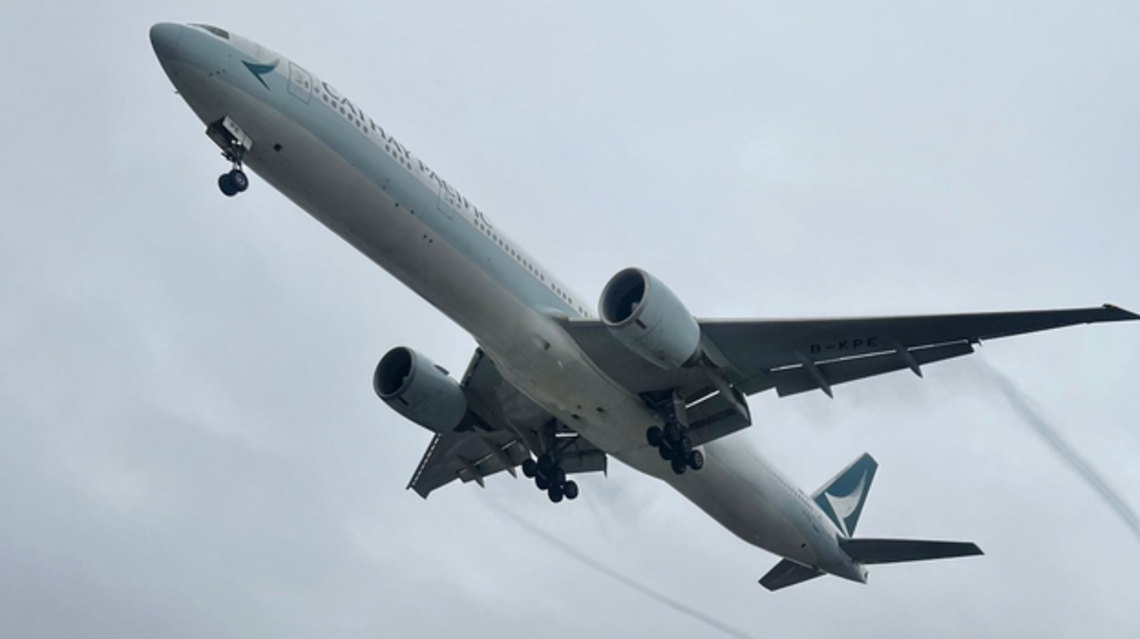 9 Fall Flight Hacks That Could Save You Hundreds 