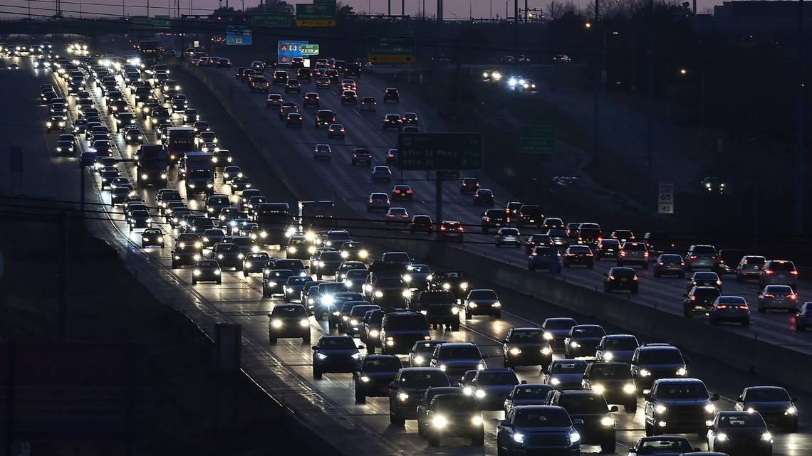 Live Kansas City traffic updates: Accidents, road closures, delays on KC-area highways 