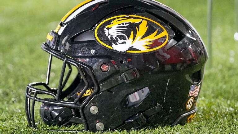 Missouri freshman OL awaiting a heart transplant 
