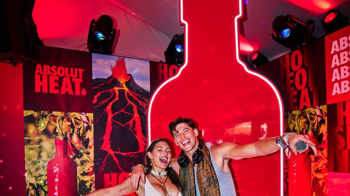 Love Is Blind's Giannina Gibelli Defends Long Engagement to Blake Horstmann 