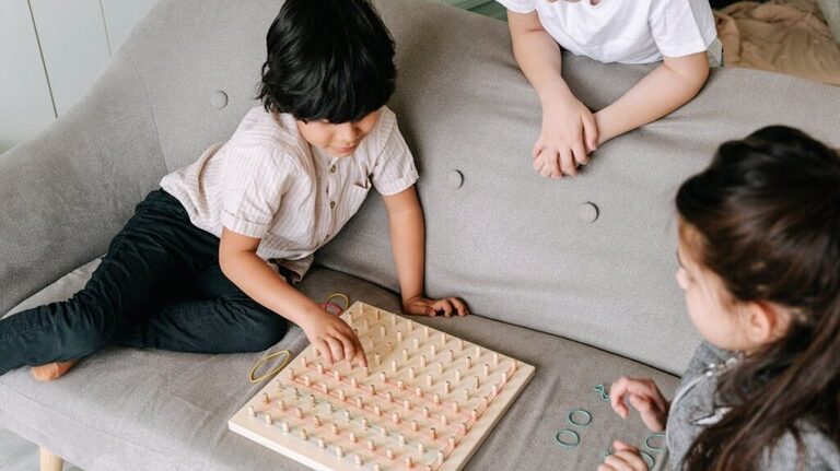 Study finds board games boost kids' math skills