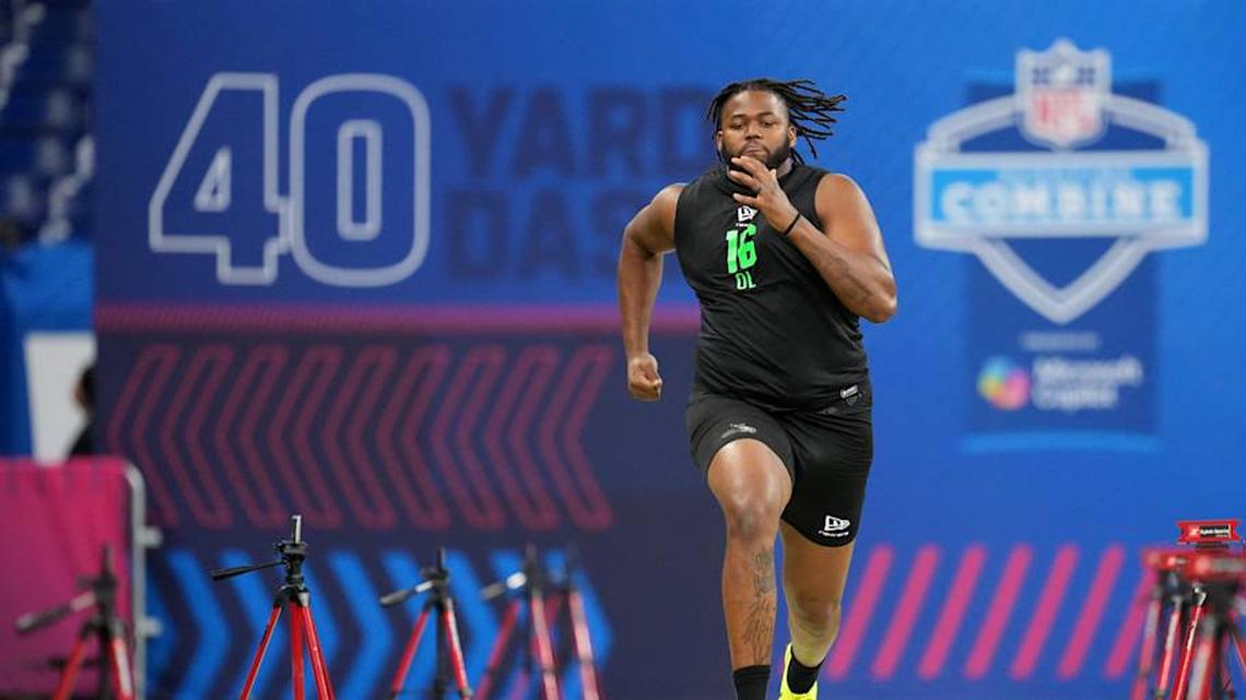  Mar 1, 2026; Indianapolis, IN, USA; Texas A&M offensive lineman Dametrious Crownover (OL16) during the NFL Scouting Combine at Lucas Oil Stadium. Mandatory Credit: Kirby Lee-Imagn Images | Kirby Lee-Imagn Images 