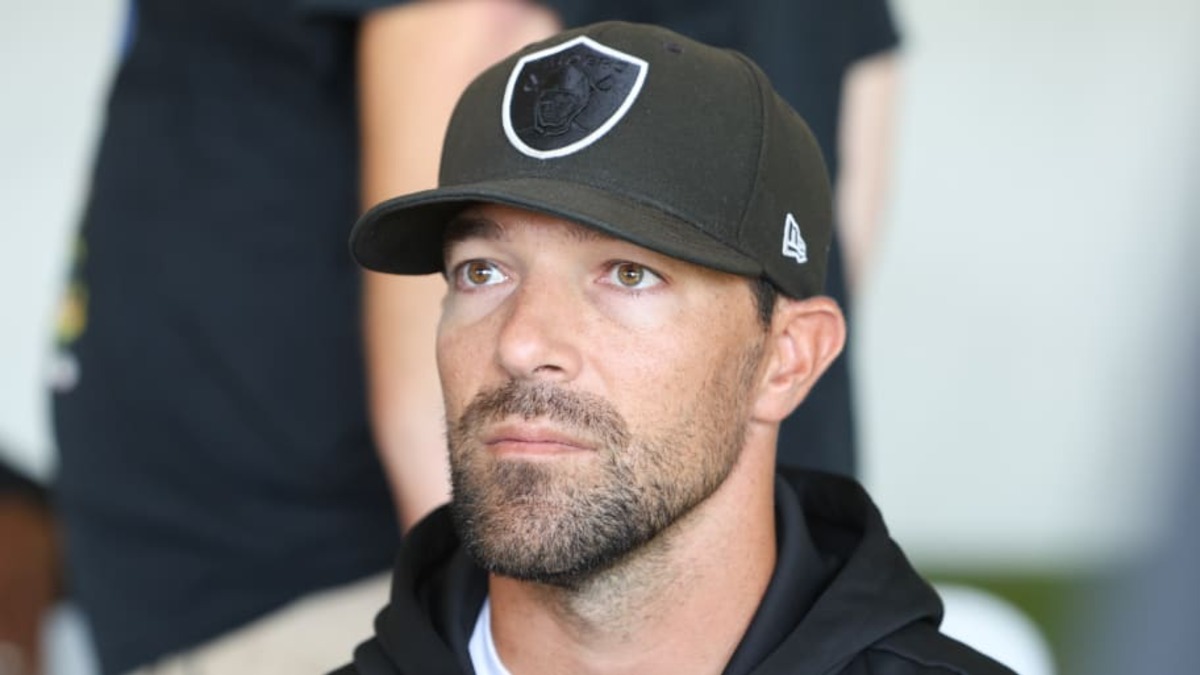  Las Vegas Raiders DL Coach Rob Leonard | Darrell Craig Harris, Sports Illustrated 