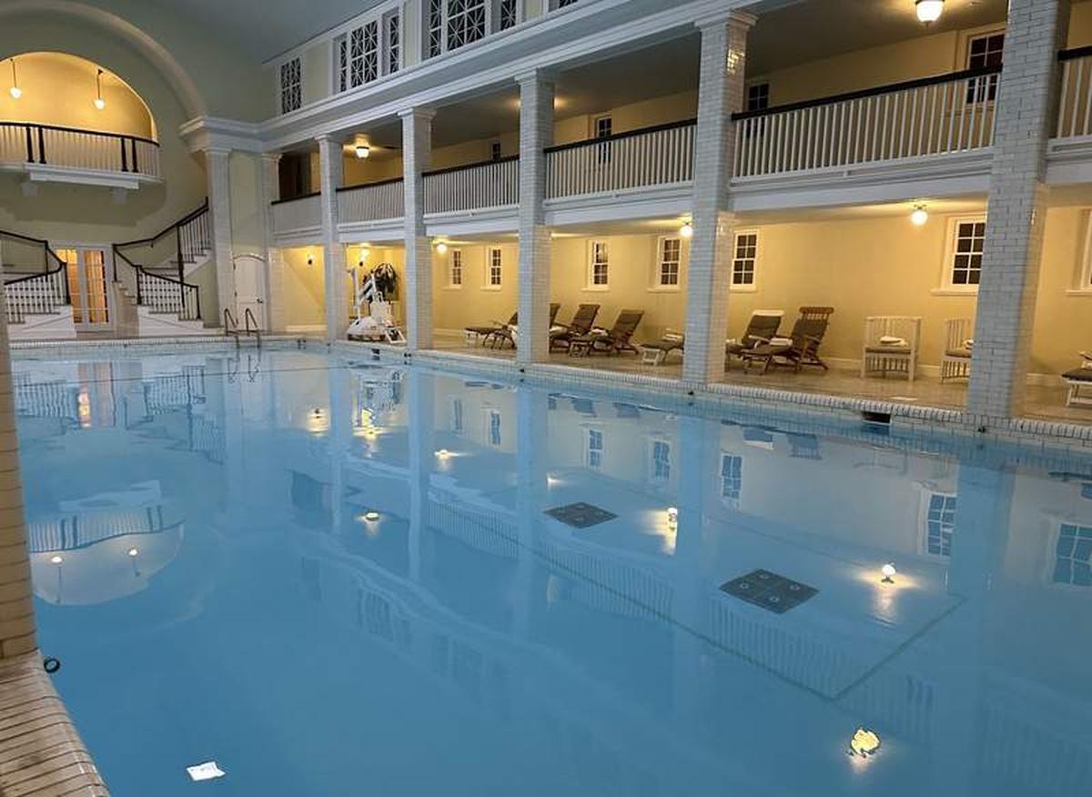  The pool area at the Omni Bedford Springs Resort. Photo credit: Robin O’Neal Smith 