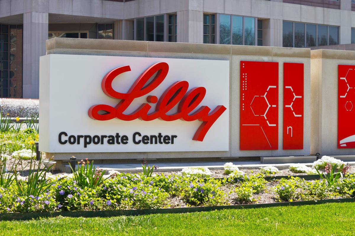  Eli Lilly has locked in full coverage across all three major U.S. pharmacy benefit managers for its obesity medicine portfolio. 