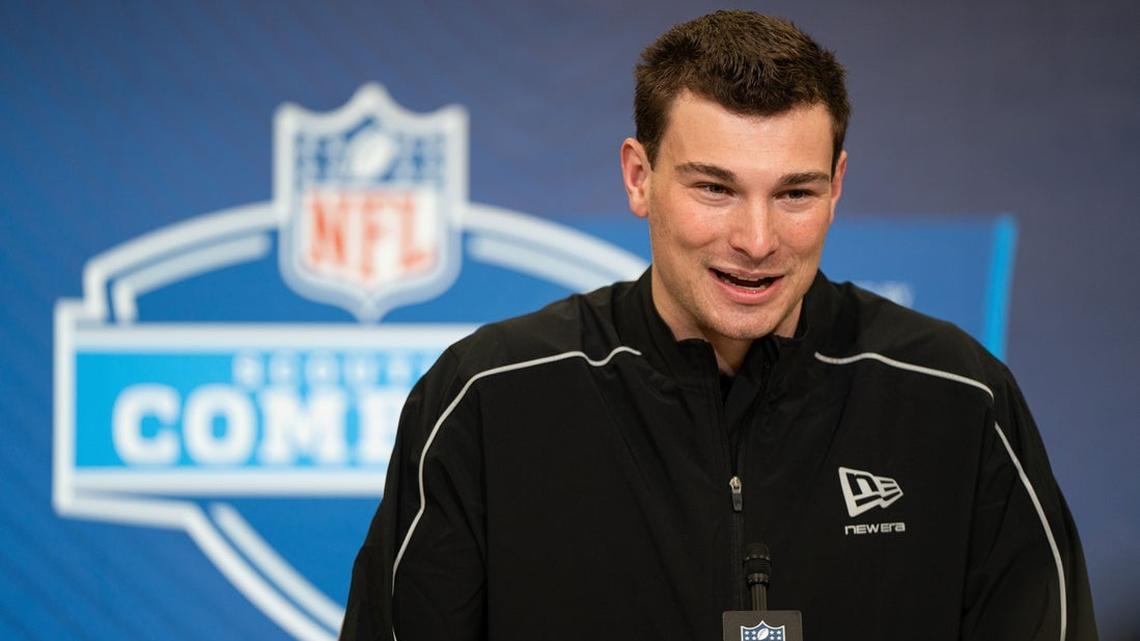 Raiders draft new centerpiece QB Fernando Mendoza No. 1 overall 