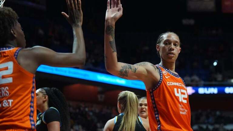 Brittney Griner, Sun out to build on win with Mystics in town 