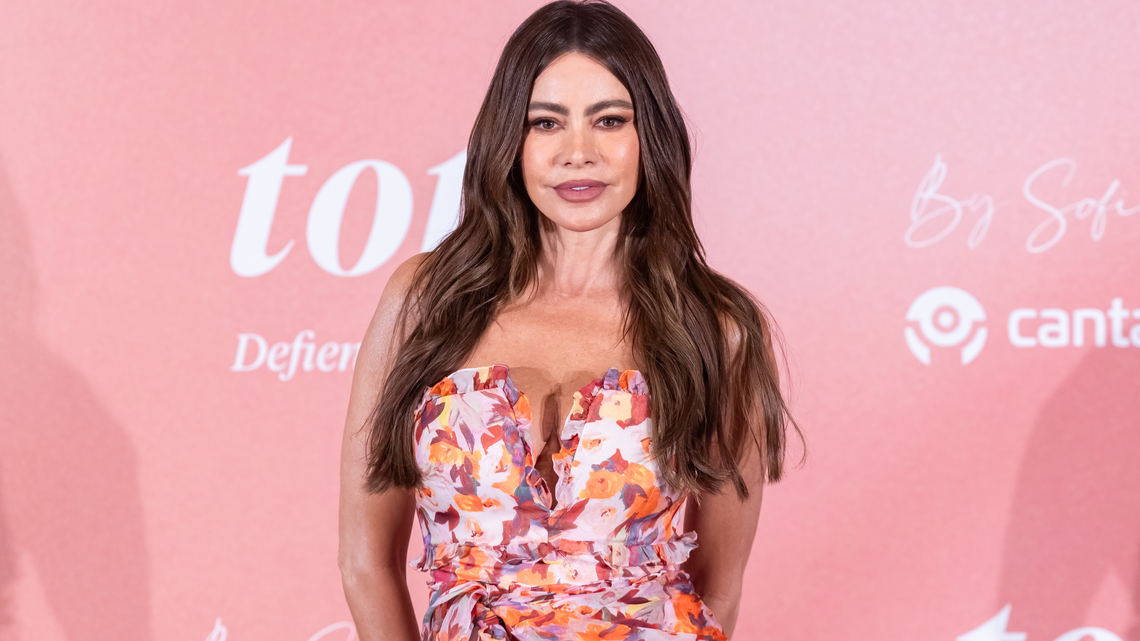 Sofía Vergara's Italian Vacation Dress Style Is So Dreamy 