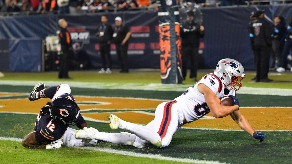 Where do Patriots Options Lie if Wide Receiver A.J. Brown is Unavailable in Miami?