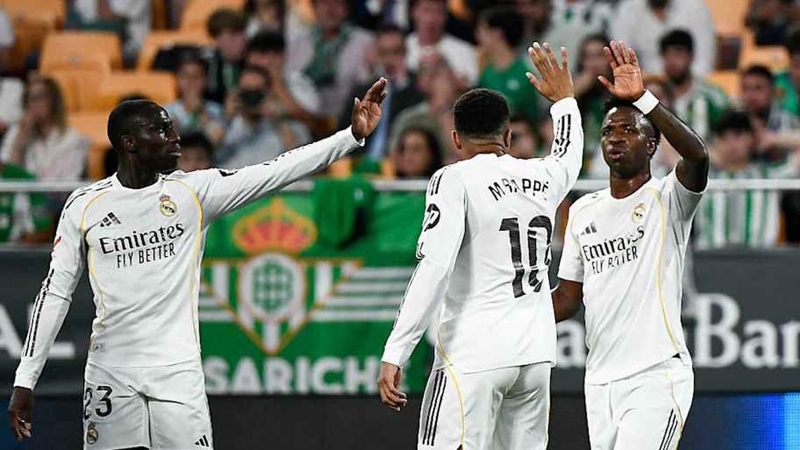  Real Madrid have only won one match in April. | Cristina Quicler/AFP/Getty Images 