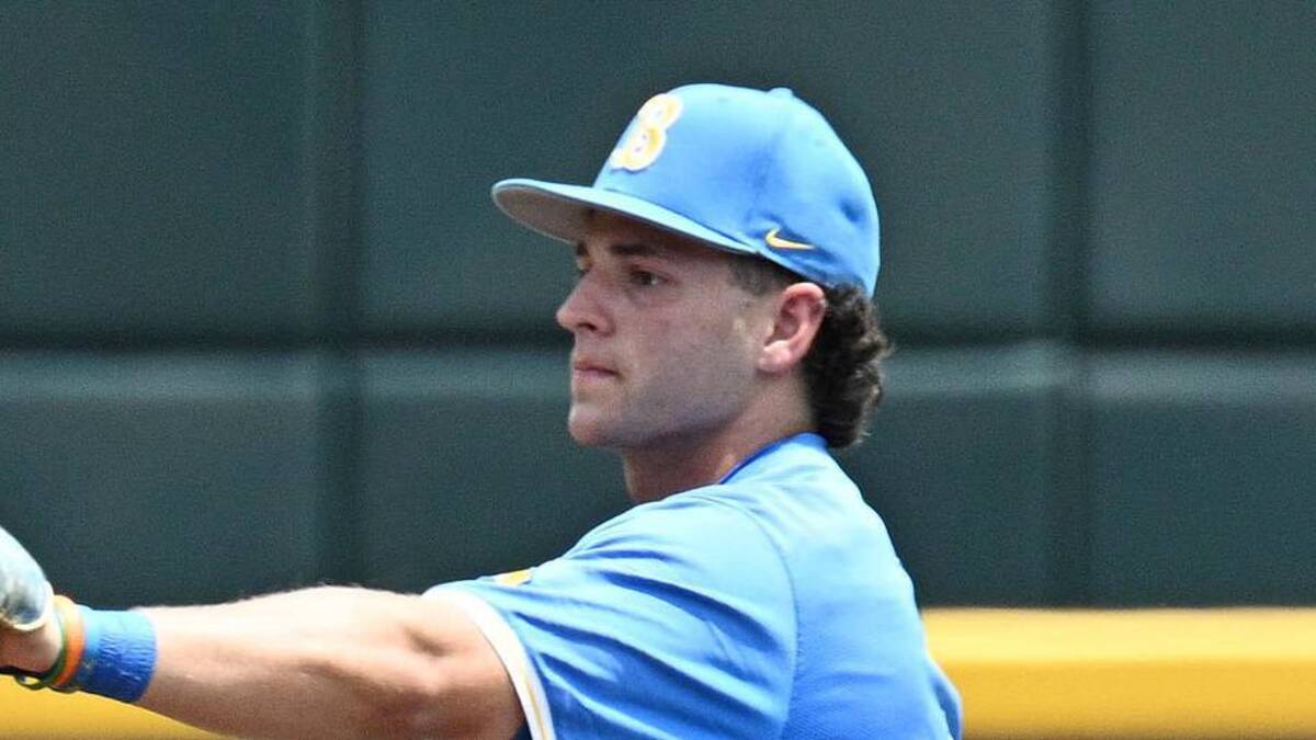  Jun 14, 2025; Omaha, Neb, USA; UCLA Bruins shortstop Roch Cholowsky (1) signals after a strike call against the Murray State Racers during the first inning at Charles Schwab Field. Mandatory Credit: Steven Branscombe-Imagn Images | Steven Branscombe-Imagn Images 