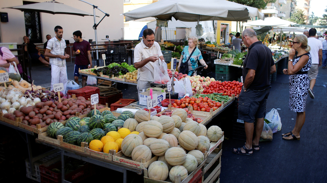 Italy EU-harmonised CPI slows to 2.9% y/y in July, slightly above forecast 