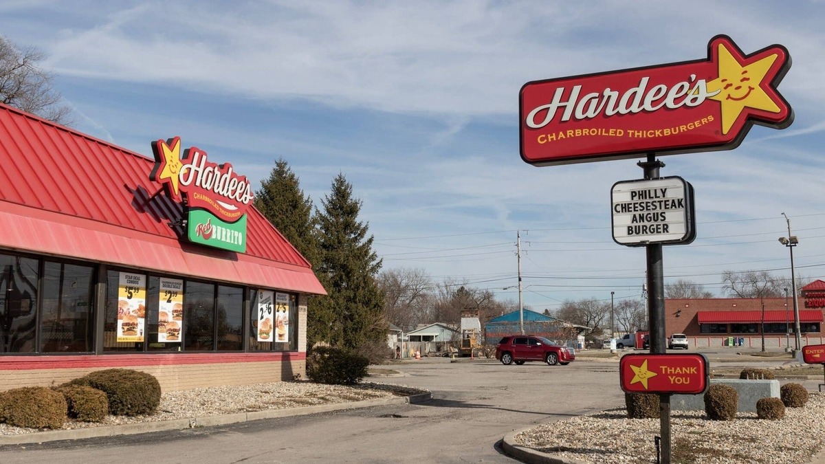  Hardee's franchisee Superior Star LLC files for Chapter 11 bankruptcy facing a lender dispute. Shutterstock