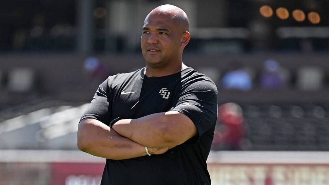 FSU Football Fans Aren't Satisfied After Lackluster Victory Over Central Arkansas