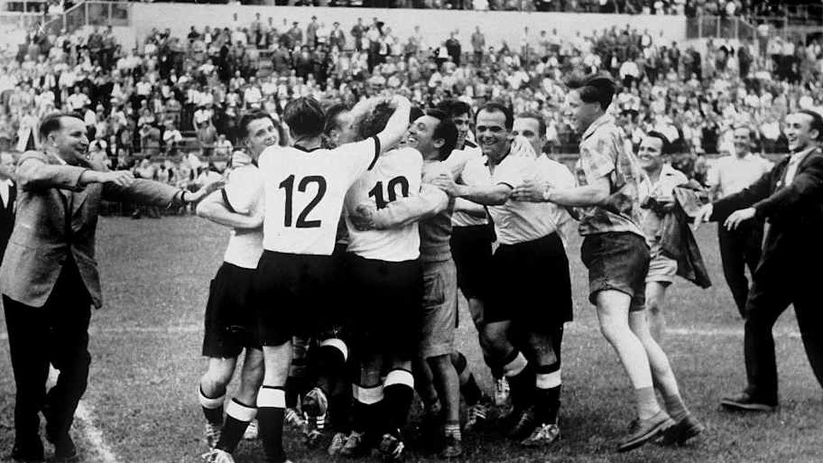  West Germany upset Hungary in the 1954 World Cup final. | Getty/Bongarts 