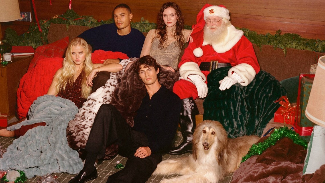 This Celebrity-Loved Blanket Brand Just Got a Holiday Makeover 