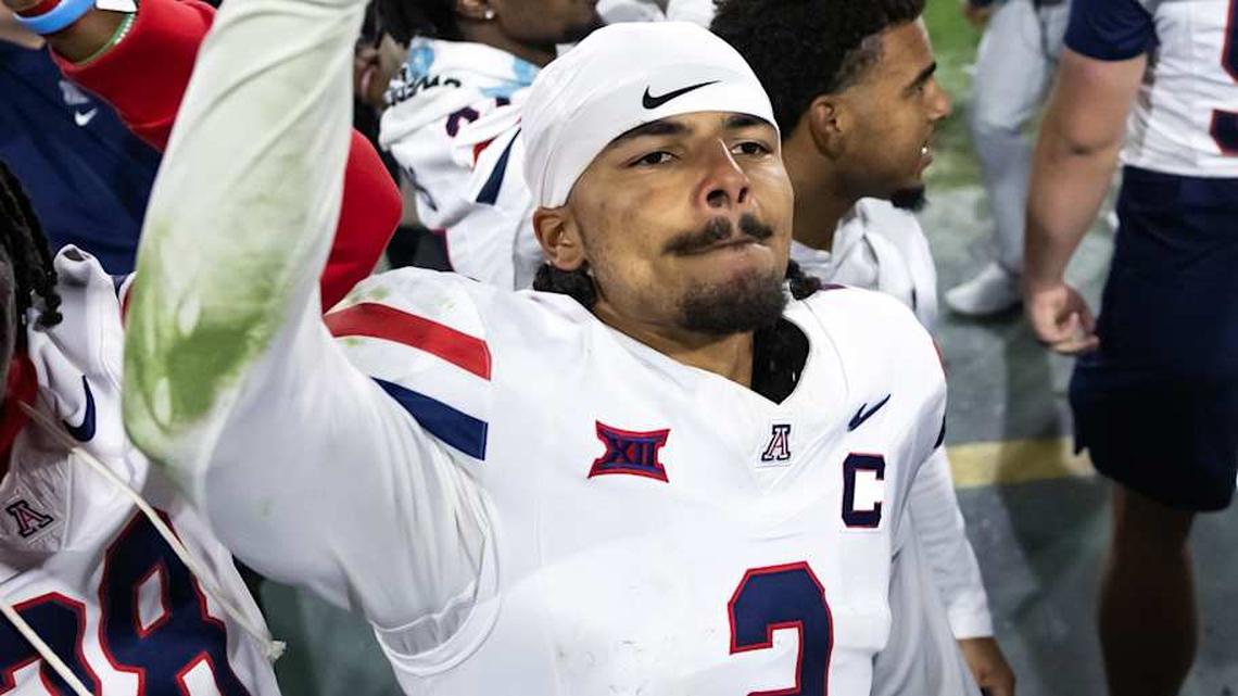  Nov 28, 2025; Tempe, Arizona, USA; Arizona Wildcats defensive back Treydan Stukes (2) celebrates after defeating the Arizona State Sun Devils during the 99th Territorial Cup at Mountain America Stadium. Mandatory Credit: Mark J. Rebilas-Imagn Images | Mark J. Rebilas-Imagn Images 