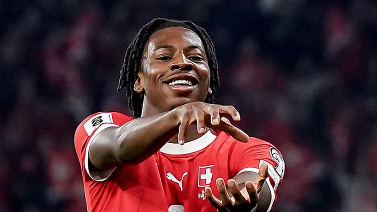  Johan Manzambi is one of the World Cup's hottest prospects. | Daniela Porcelli/UEFA/UEFA/Getty Images 