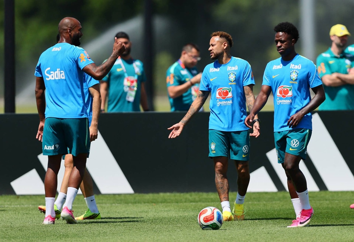 Brazil's Neymar Jr. and teammates during training IMAGN IMAGES via Reuters/Caean Couto Preview Download Preview