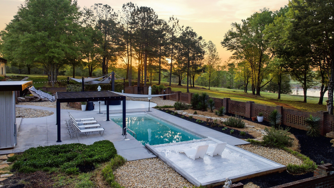 Hard-working business site is transformed into sustainable home 