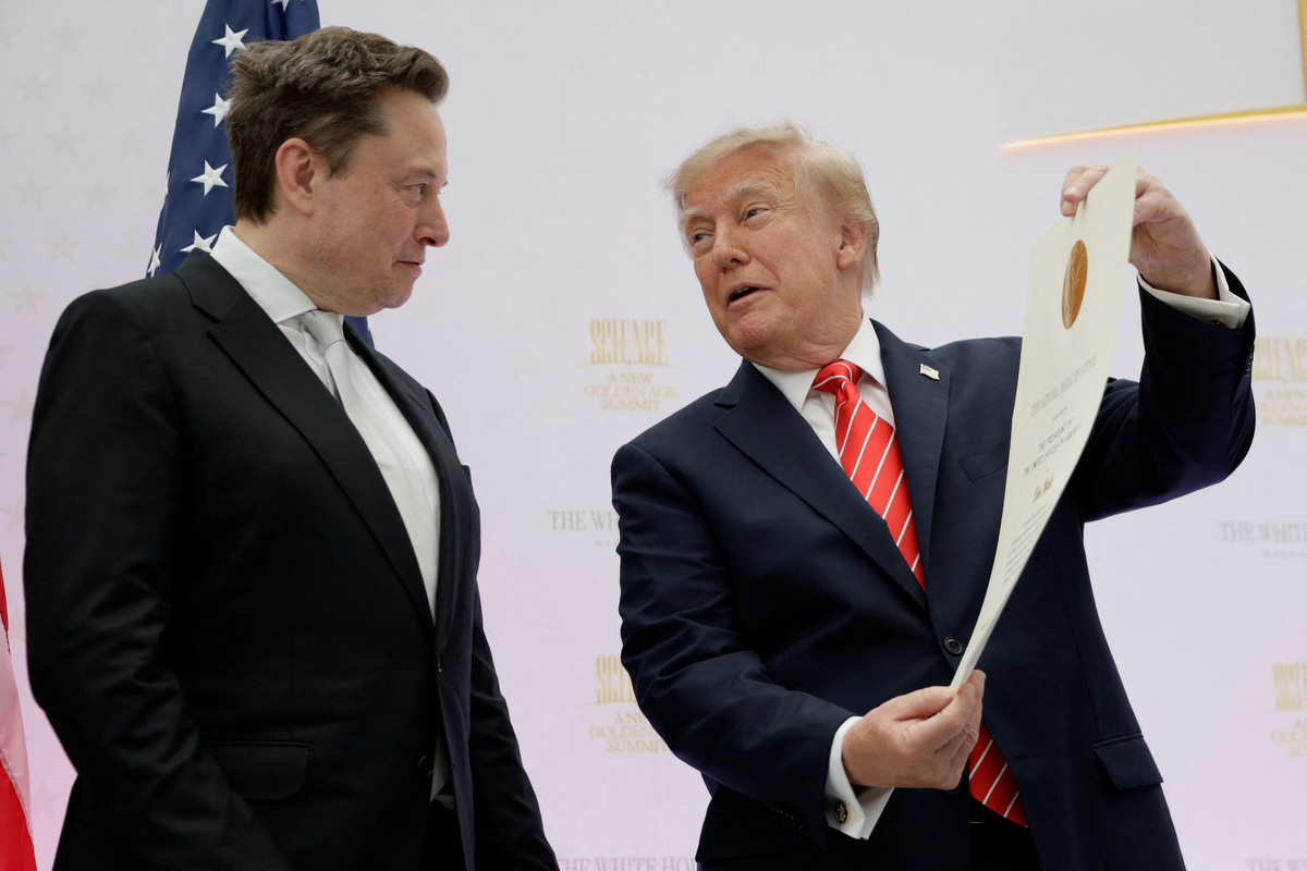 Ukraine says SpaceX hampers drones for attack and defence, as US ties ...