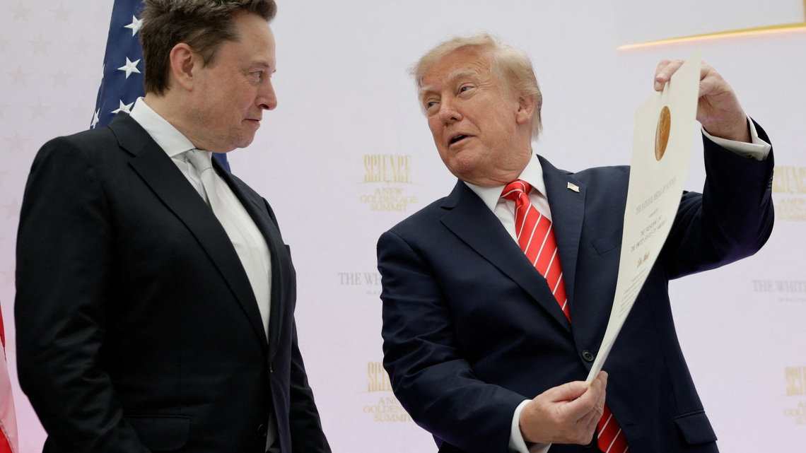 Ukraine says SpaceX hampers drones for attack and defence, as US ties fray 