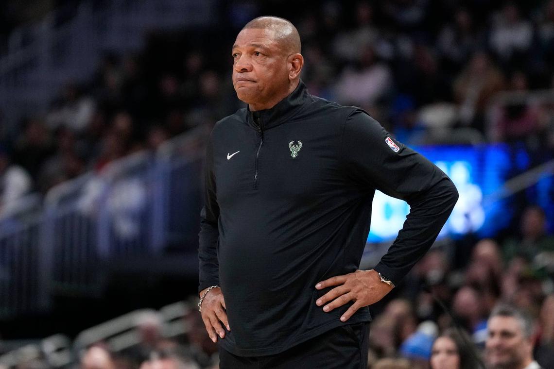  Milwaukee Bucks head coach Doc Rivers © Jeff Hanisch-Imagn Images