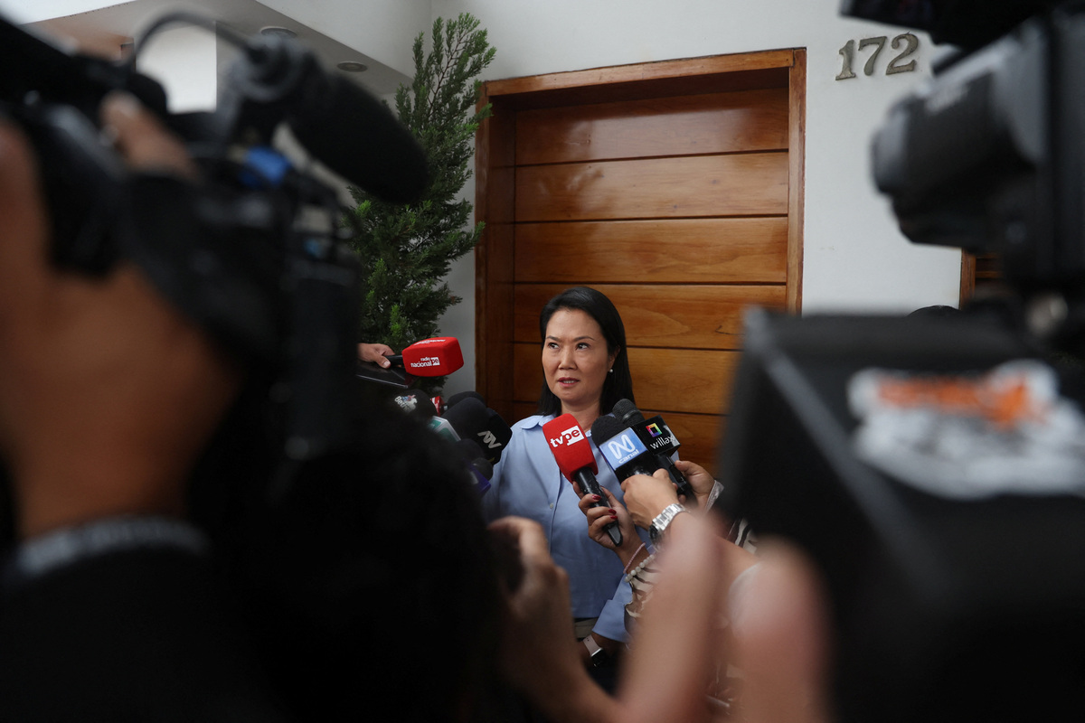 Conservative presidential candidate Keiko Fujimori addresses the media as the presidential count enters a third day as left-wing candidate Roberto Sanchez has taken a slim lead against Fujimori, in Lima, Peru, June 9, 2026. REUTERS/Alessandro Cinque