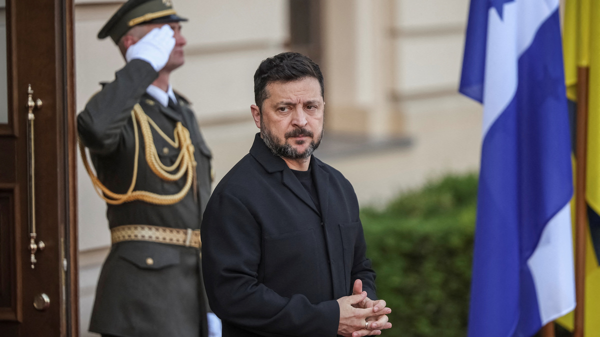 Ukraine's President Volodymyr Zelenskiy appears before meeting with Honduras' President Nasry Asfura during his visit to Kyiv, amid Russia's attack on Ukraine, in Kyiv, Ukraine, June 19, 2026. REUTERS/Alina Smutko