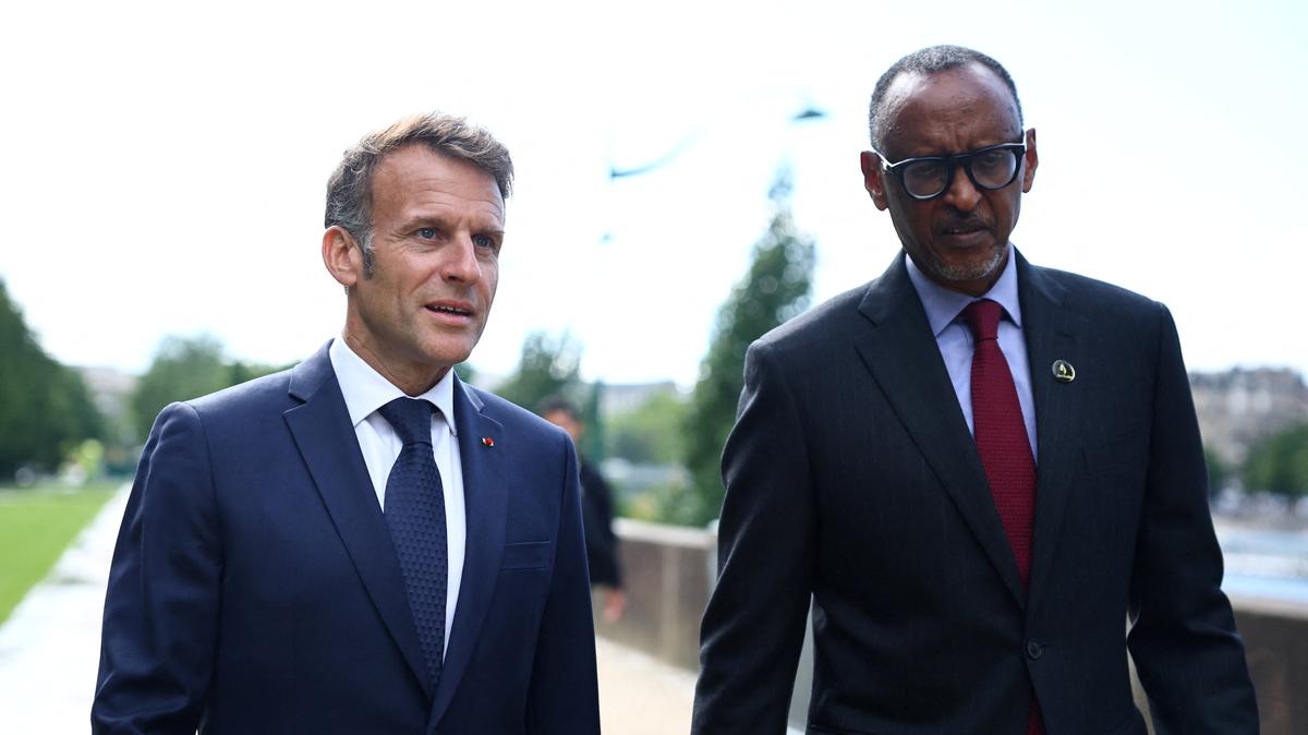 French President Emmanuel Macron and Rwandan President Paul Kagame arrive to attend the inauguration ceremony of the Habib-Bourgiba esplanade along the River Seine, a new memorial site paying tribute to the victims of the Rwanda's genocide, in Paris, France, June 2, 2026. REUTERS/Sarah Meyssonnier/Pool