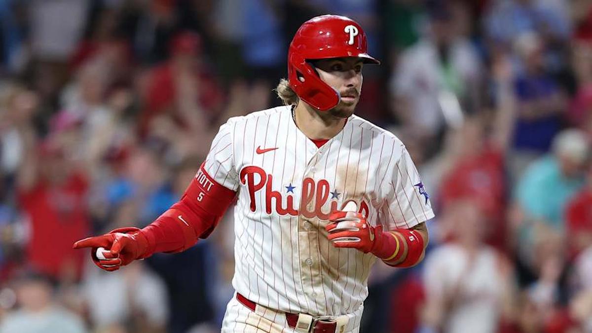  May 5, 2026; Philadelphia, Pennsylvania, USA; Philadelphia Phillies second baseman Bryson Stott (5) hits a two RBI home run against the Athletics during the seventh inning at Citizens Bank Park. | Bill Streicher-Imagn Images 