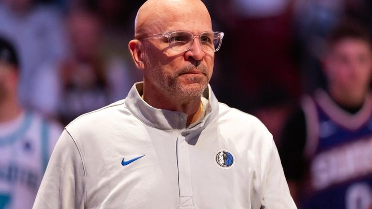Mavericks fire head coach Jason Kidd 