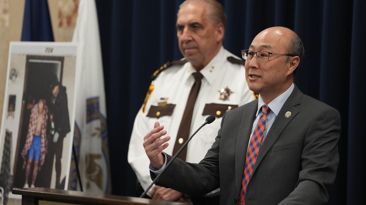 Ramsey County Sheriff Bob Fletcher (left) and Ramsey County Attorney John Choi (right) announce the active investigation on Monday, April 13, 2026, of an incident where federal law enforcement agents may have committed the crimes of kidnapping, burglary, and false imprisonment in St. Paul, Minn. (Richard Tsong-Taatarii/The Minnesota Star Tribune/TNS)
