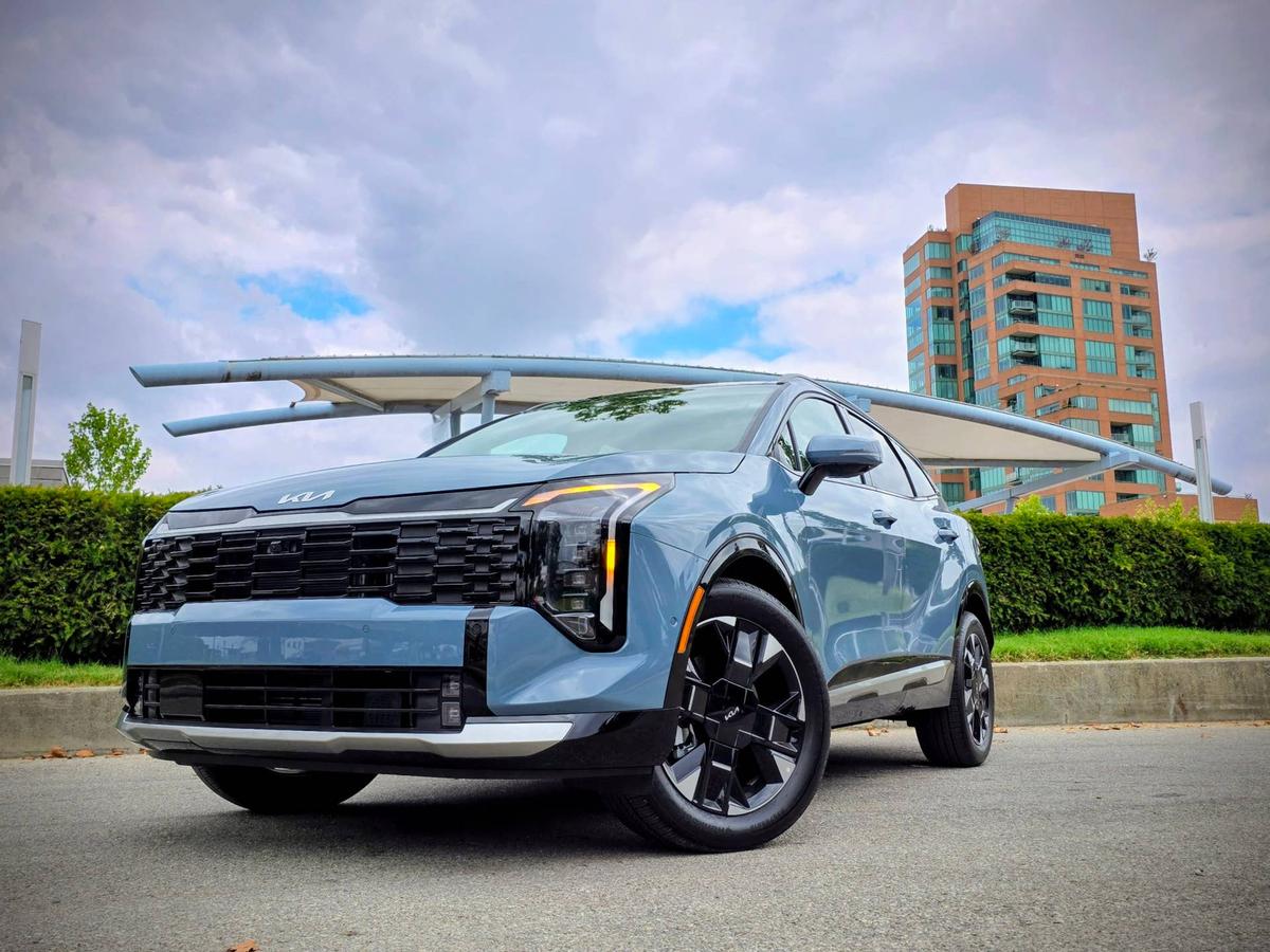  2026 Kia Sportage HEV Kyle Edward