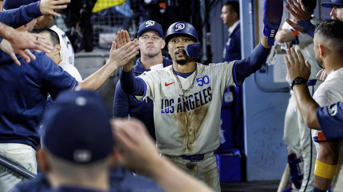 Dodgers' September surge continues: L.A. racks up 15 hits in win over ...