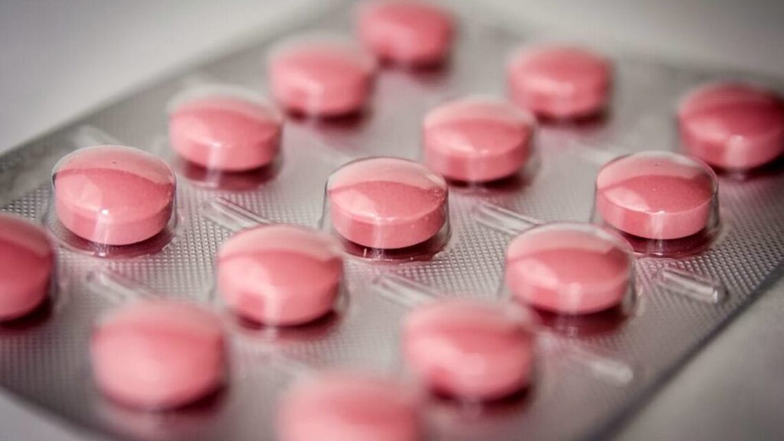 Can heat waves affect how well the pill works?