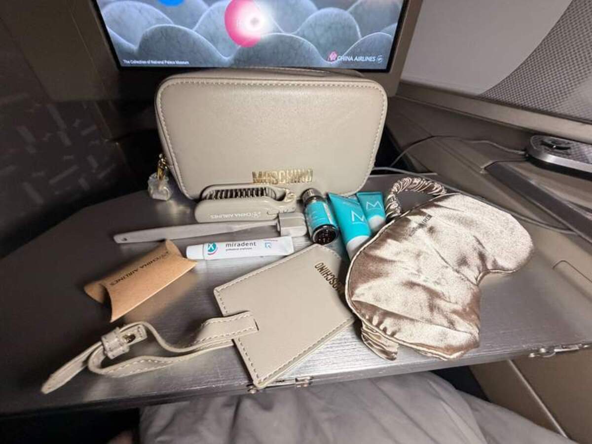  China Airlines X MOSCHINO branded travel kit provides a variety of amenities for your flight. Photo credit: Marguerite "Peggy" Cleveland 