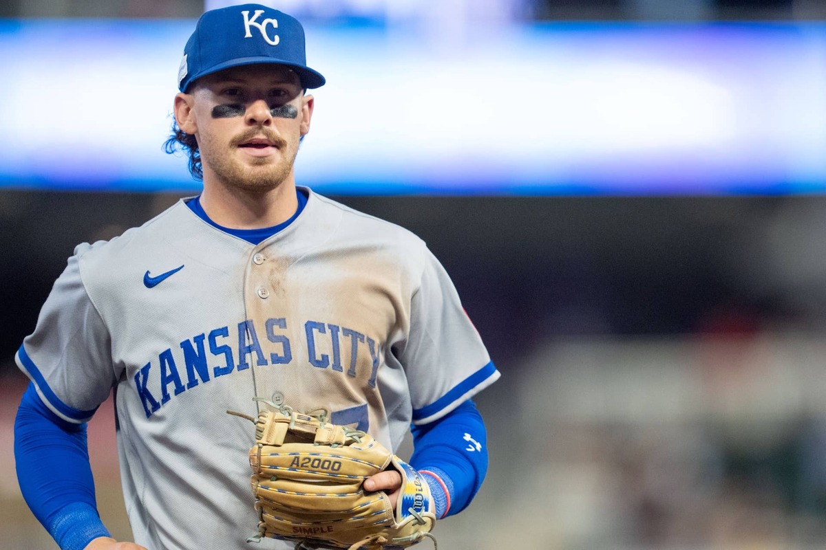  Kansas City Royals shortstop Bobby Witt Jr. (7) © Matt Blewett-Imagn Images