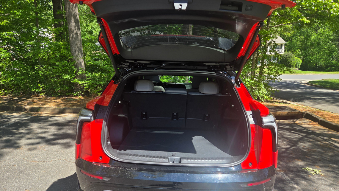 I drove an eye-popping electric SUV. The Chevy Blazer EV turns heads