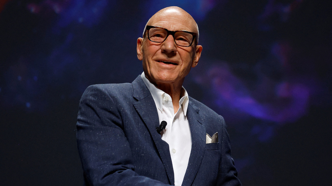 Patrick Stewart, Shakespearean actor turned 'Star Trek' and 'X-Men' star, dies at 86 