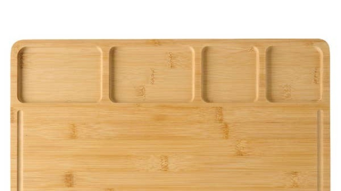 Aldi's $8 Acacia Cutting Board Has a Clever Feature That Makes Hosting Easier 