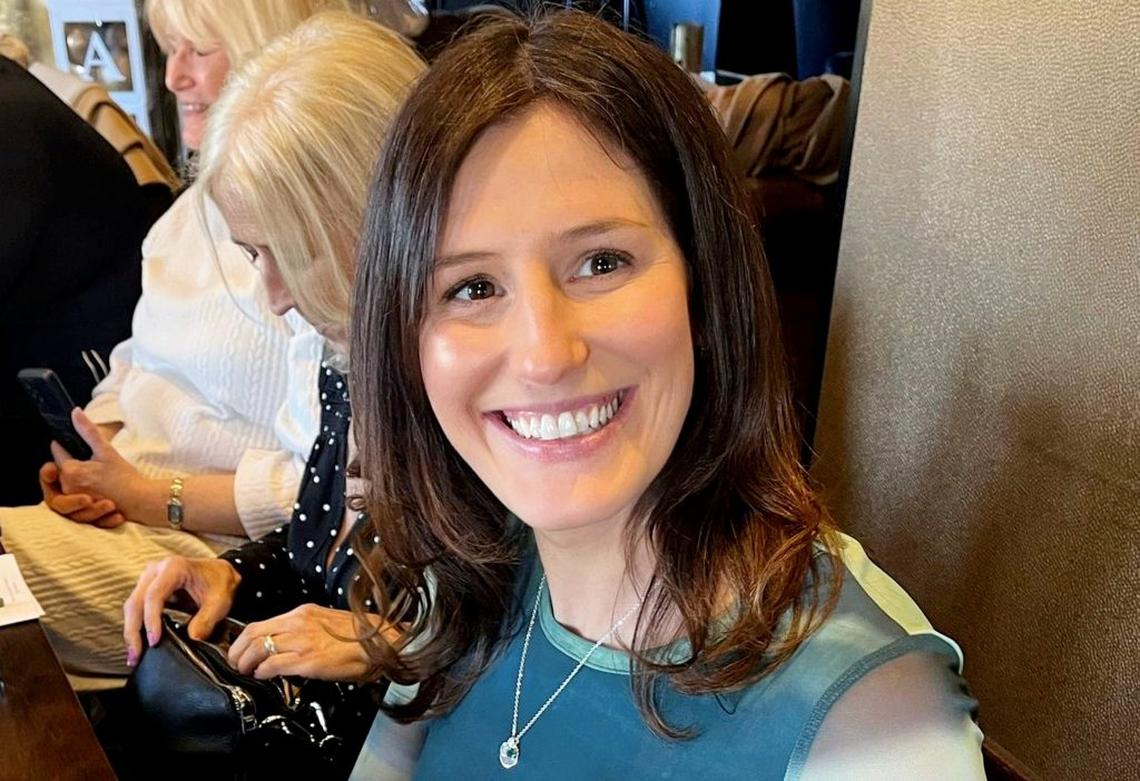  Devon Buffoni, 31, has been awarded thousands in damages after a hot cup of tea slid off a tray table and into her lap during a Ryanair flight. (Hudgell Solicitors via SWNS) 