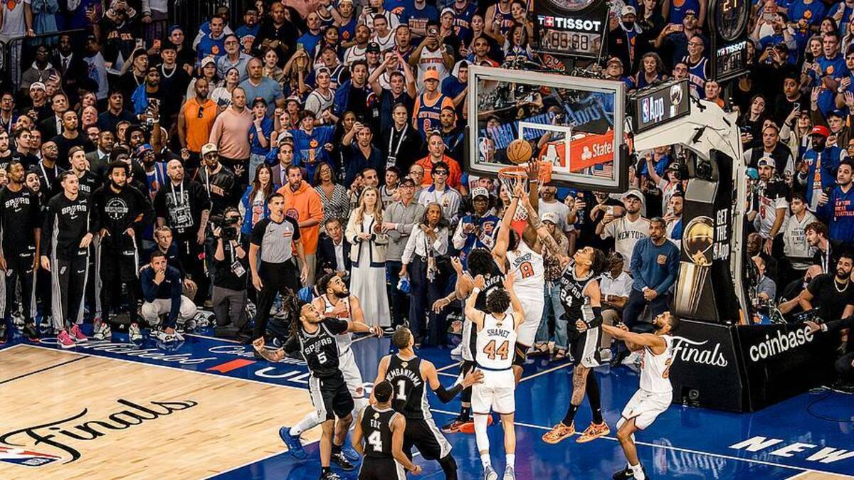  A miss from Jalen Brunson (bottom) at the end of Game 4 was tipped in by OG Anunoby, capping New York's remarkable 29-point comeback and putting the Spurs in a 3–1 hole. | Erick W. Rasco/Sports Illustrated 